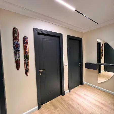 Aulisa Luxury Τίρανα