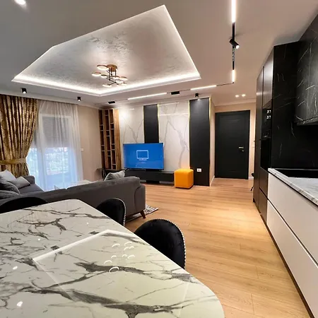Aulisa Luxury * Τίρανα